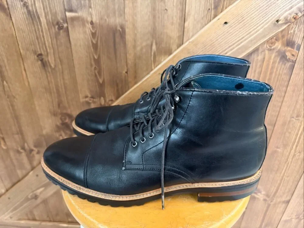Rush Men’s Size 9 Genuine Leather Black Lace-Up Cap Toe Boots